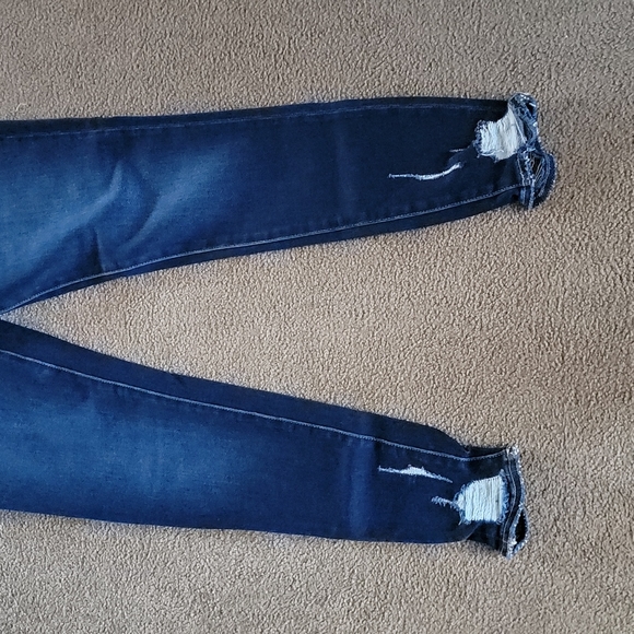 KanCan skinny distressed jeans - Picture 6 of 7